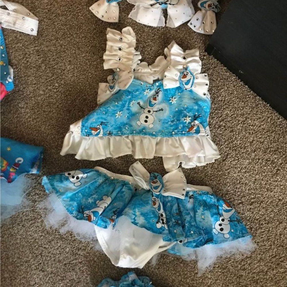 12/2T Frozen swimwear/OOC